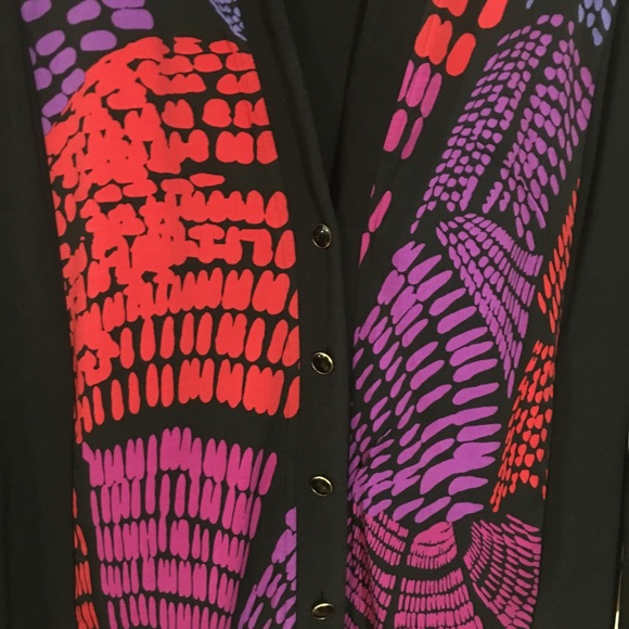 Bob Mackie Wearable Art Long Sleeve Long Cardigan Style Top With Pockets - Picture 4 of 12